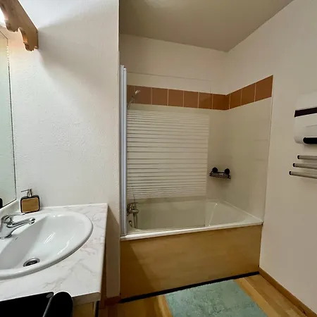 Confortable Dans Résidence Avec Piscine Appartement *