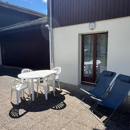 Appartement Confortable Dans Résidence Avec Piscine