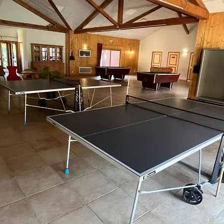 Confortable Dans Résidence Avec Piscine Appartamento Samoëns