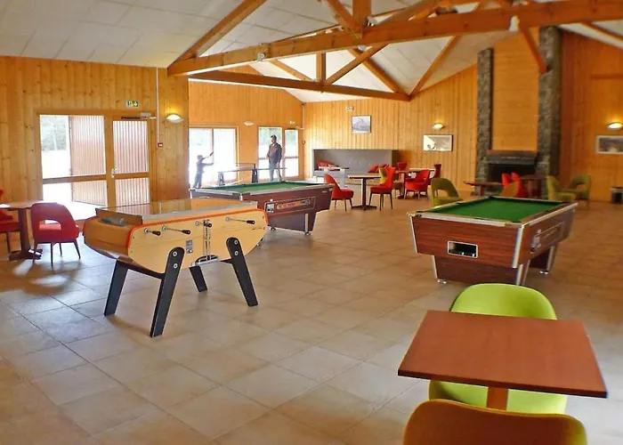 Confortable Dans Résidence Avec Piscine