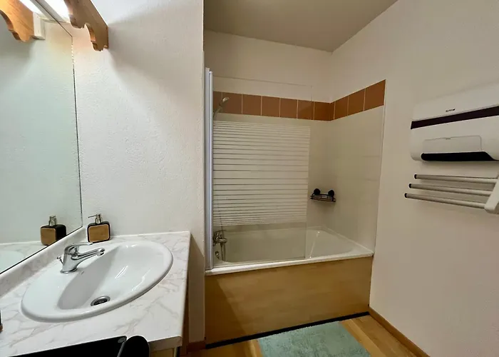 Confortable Dans Résidence Avec Piscine Appartement *